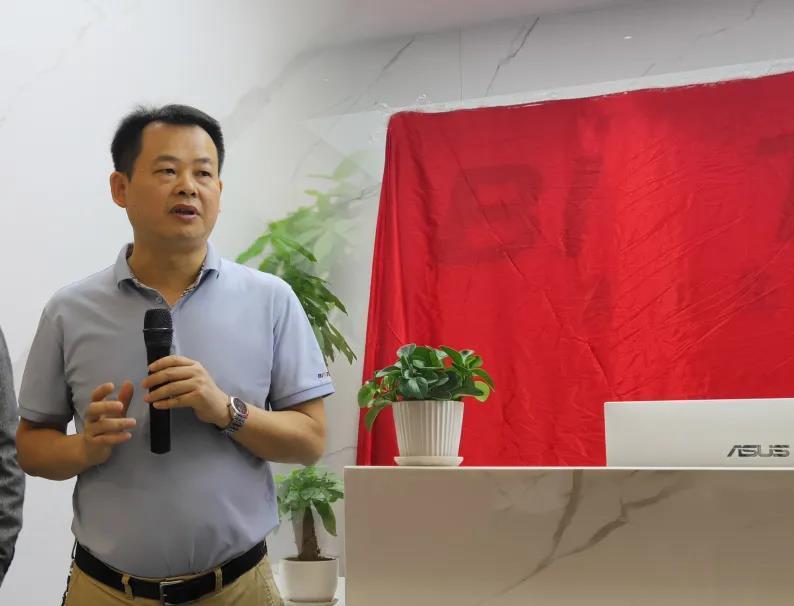 1637309586859518.jpg 3.jpg